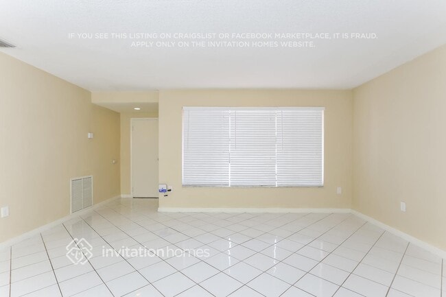 9394 NW 19th Pl in Sunrise, FL - Building Photo - Building Photo