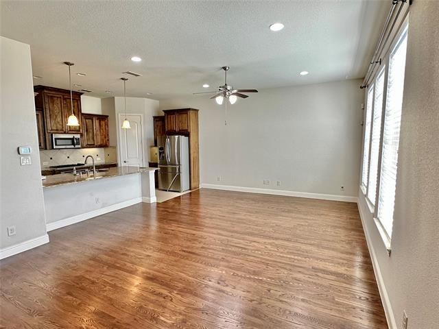 10550 Tenneyson Ridge Dr in Irving, TX - Building Photo - Building Photo