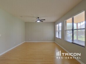 2958 Marbella Dr in Kissimmee, FL - Building Photo - Building Photo