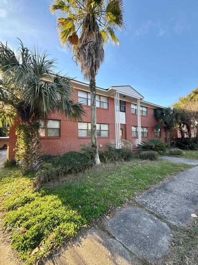 3114 Belden Cir