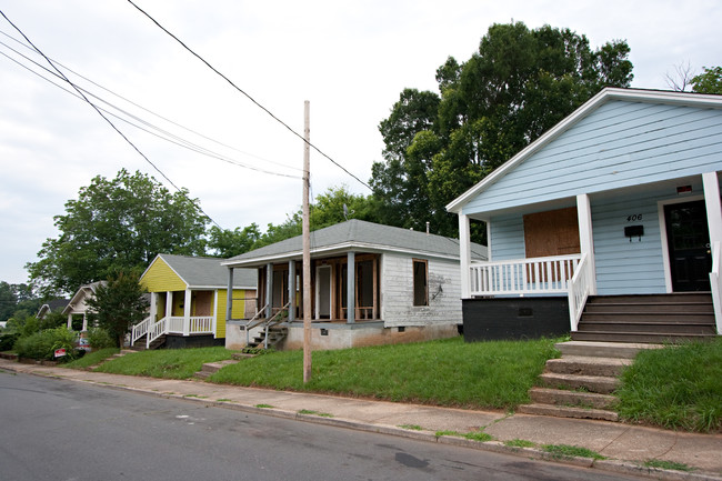 Biddleville Bungelow Condos in Charlotte, NC - Building Photo - Building Photo