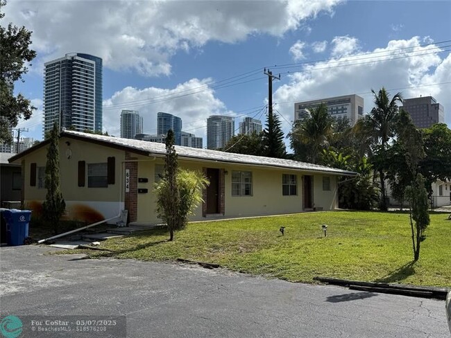 property at 634 SW 4th Ave