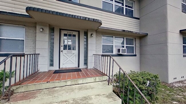 property at 2589 Atlantic Blvd