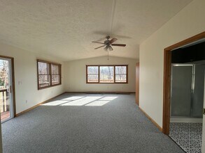 1321 Peaks St in Bedford, VA - Building Photo - Building Photo