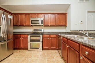 2116 Cason Trail in Murfreesboro, TN - Foto de edificio - Building Photo