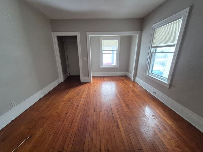 property at 1107-1109-1109 S Clinton Ave