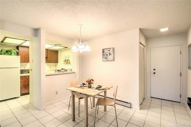 14630 NE 32nd St in Bellevue, WA - Building Photo