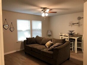 1511 Biggs Cir in Arlington, TX - Building Photo - Building Photo