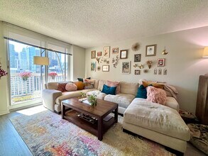 540 N State St in Chicago, IL - Building Photo - Building Photo