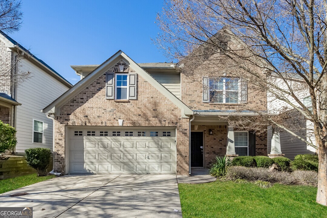 3846 Lake Sanctuary Way in Atlanta, GA - Building Photo