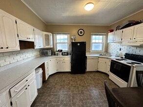 1843 Hertel Ave. Upper in Buffalo, NV - Foto de edificio - Building Photo
