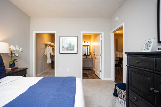 Elan Park Apartments in Columbus, OH - Building Photo - Interior Photo