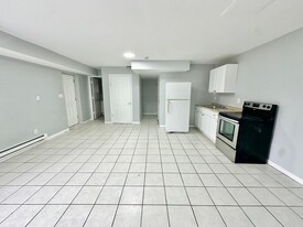 531 S 18th St in Newark, NJ - Building Photo