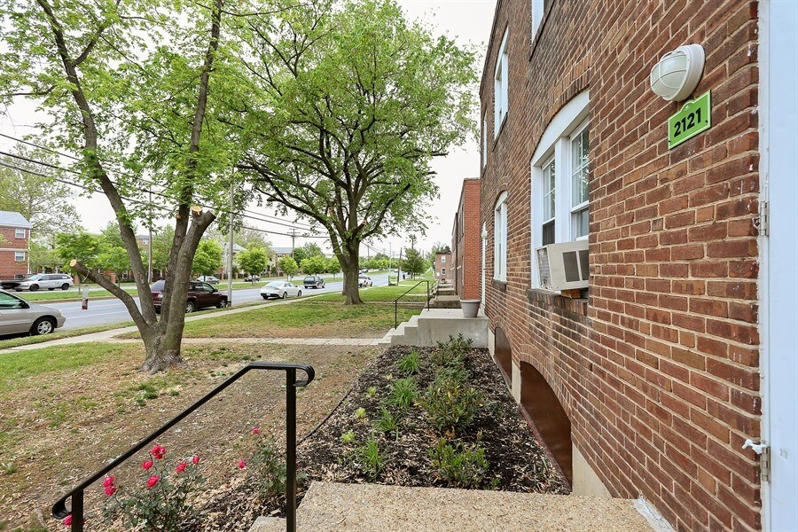 Pangea Springs Apartments in Dundalk, MD