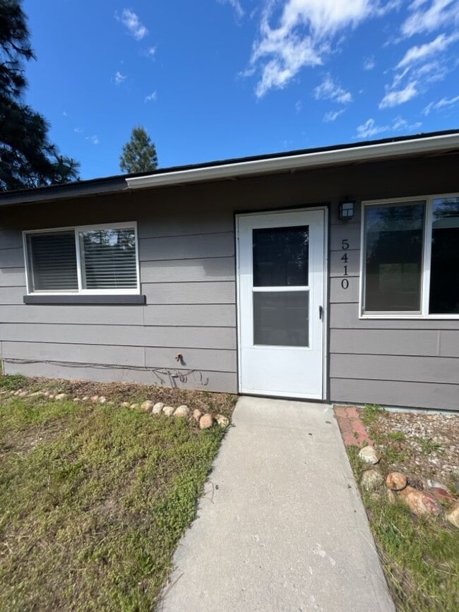 property at 5408 Helen Ct