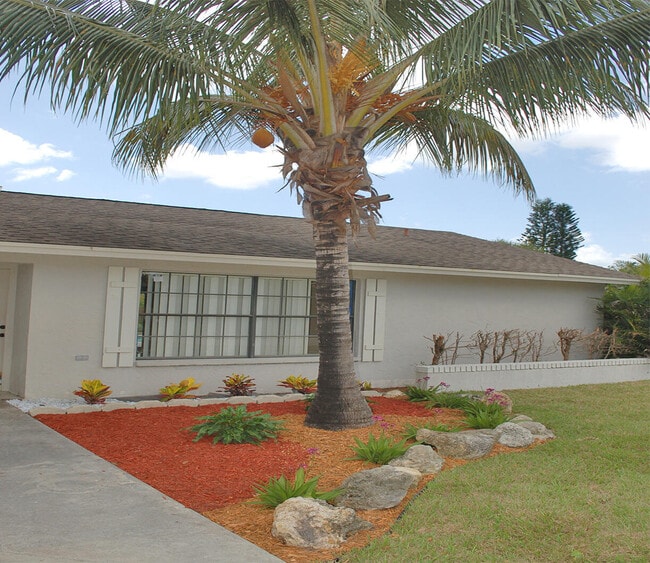 property at 174 Parkwood Dr
