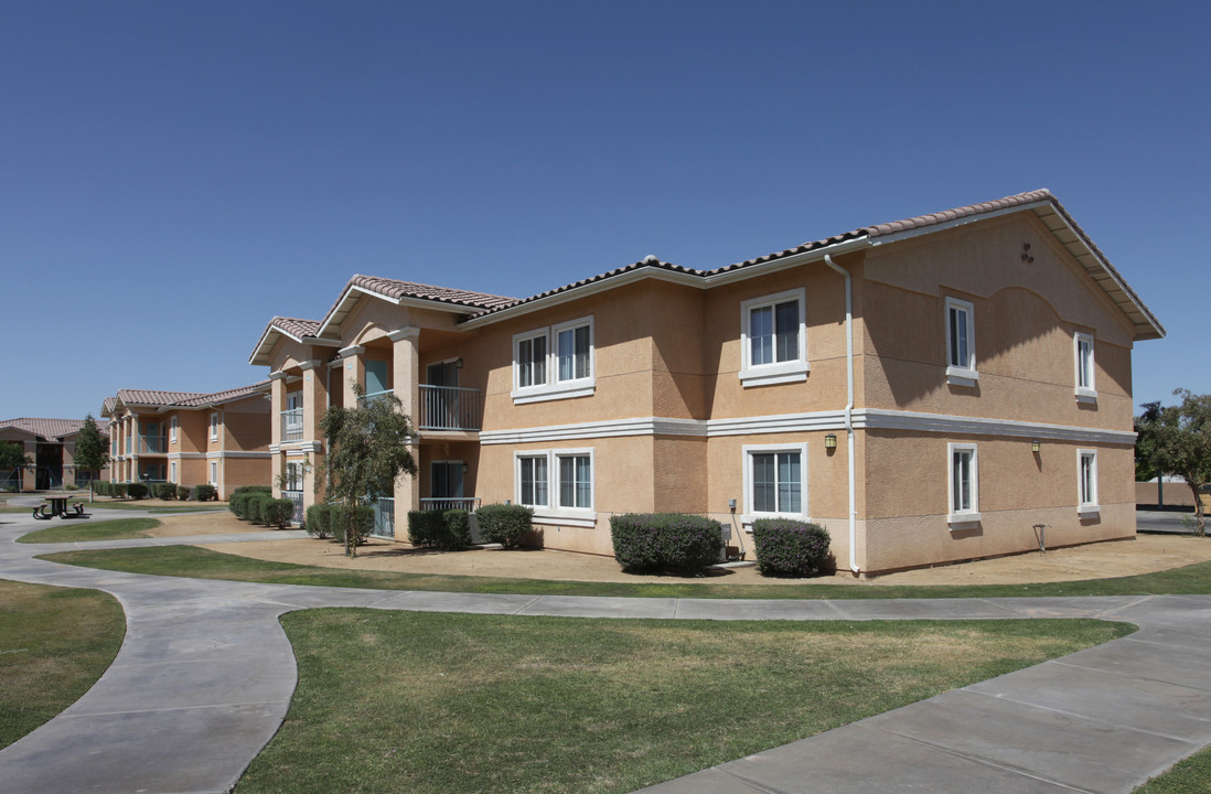 Villa Monterey Apartments in Blythe, CA - Building Photo