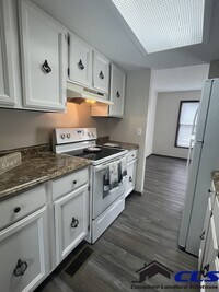 Winston Terrace photo'