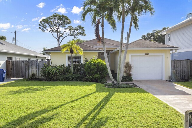 property at 403 N Perry Ave