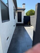 3519 W 82nd Pl in Inglewood, CA - Building Photo - Building Photo