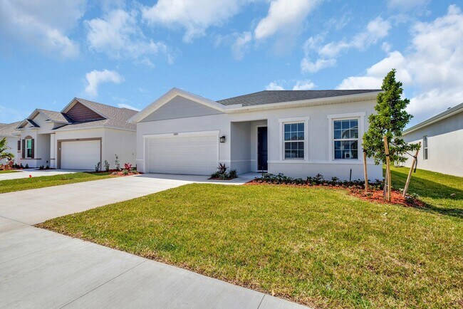 12639 SW Forli Wy in Port St. Lucie, FL - Building Photo - Building Photo