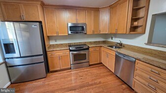 13 Wellspring Cir in Owings Mills, MD - Building Photo