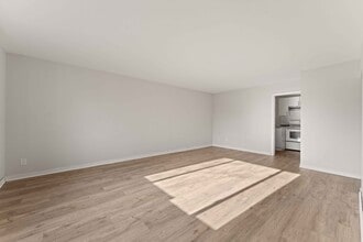 Seaway Townhomes in Windsor, ON - Building Photo - Building Photo