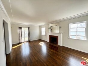 5039 Inadale Ave in Los Angeles, CA - Building Photo - Building Photo