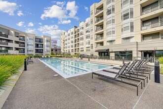 Bayside Village in San Francisco, CA - Building Photo - Building Photo