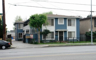 14214 Sherman Way Apartments