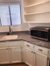 2839 E Weymouth Cir in Tucson, AZ - Building Photo - Building Photo