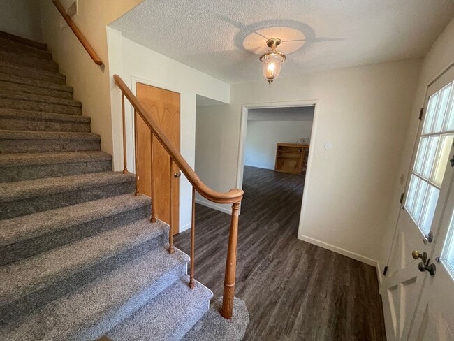 710 W 3rd St in Chico, CA - Building Photo - Building Photo