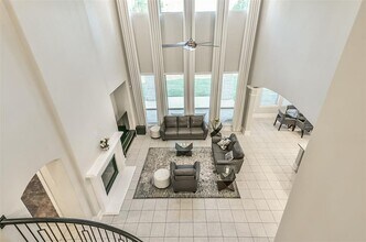 16526 Whiteoak Canyon Dr in Atascocita, TX - Building Photo - Building Photo