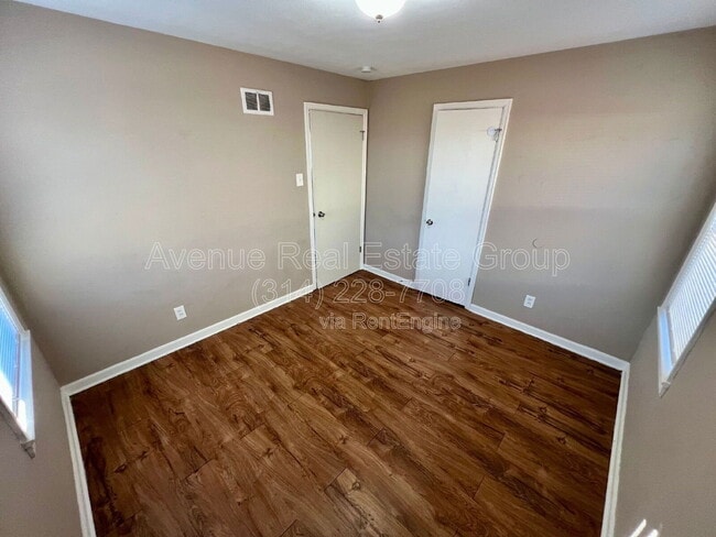 242 Emerling Dr in St. Louis, MO - Building Photo - Building Photo