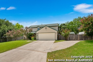 16219 Bear Run St in San Antonio, TX - Building Photo - Building Photo