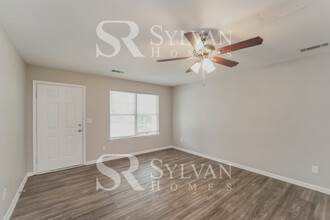 3104 Osceola Lane in Charlotte, NC - Foto de edificio - Building Photo