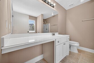 15859 E Park Ct in Houston, TX - Building Photo - Building Photo