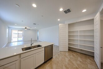 17347 W Gray Fox Trl in Surprise, AZ - Building Photo - Building Photo