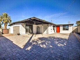 843 S Sarnoff Dr in Tucson, AZ - Building Photo