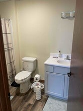 110 N Minnesota St, Unit 6 in New Ulm, MN - Building Photo - Building Photo