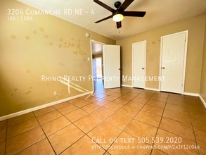 3204 Comanche Rd NE in Albuquerque, NM - Building Photo - Building Photo