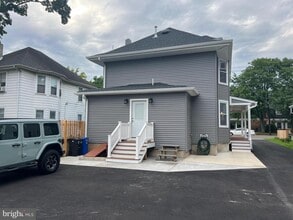 2633 Nottingham Way in Hamilton Township, NJ - Building Photo - Building Photo