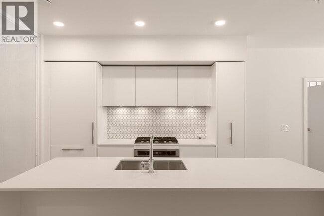 property at 1506 Scott Crescent