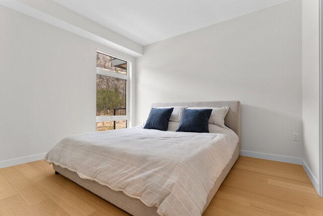 9652 Benchland Dr in Lake Country, BC - Building Photo - Building Photo