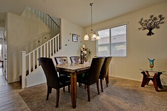 911 E Zesta Ln in Gilbert, AZ - Building Photo - Building Photo