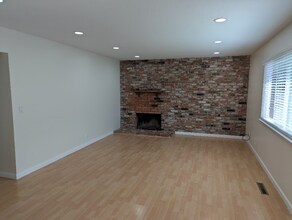 516 Romberg Dr-Unit -516 Romberg Dr in Sunnyvale, CA - Building Photo - Building Photo