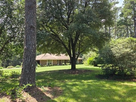 253 Roy Tucker Rd in Hattiesburg, MS - Building Photo