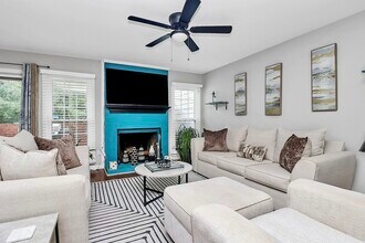 9252 N Vicksburg Park Ct in Charlotte, NC - Building Photo - Building Photo