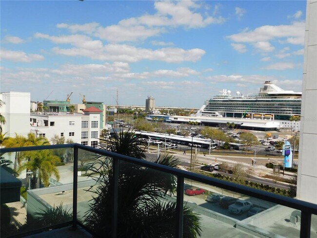 111 N 12th St in Tampa, FL - Building Photo - Building Photo