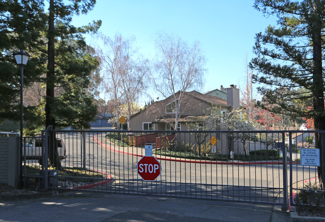 Garwood Glen Condominium Homes in Hayward, CA - Building Photo